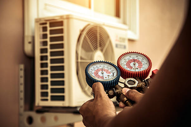 Professional Hvac technician working in Brewster, NY